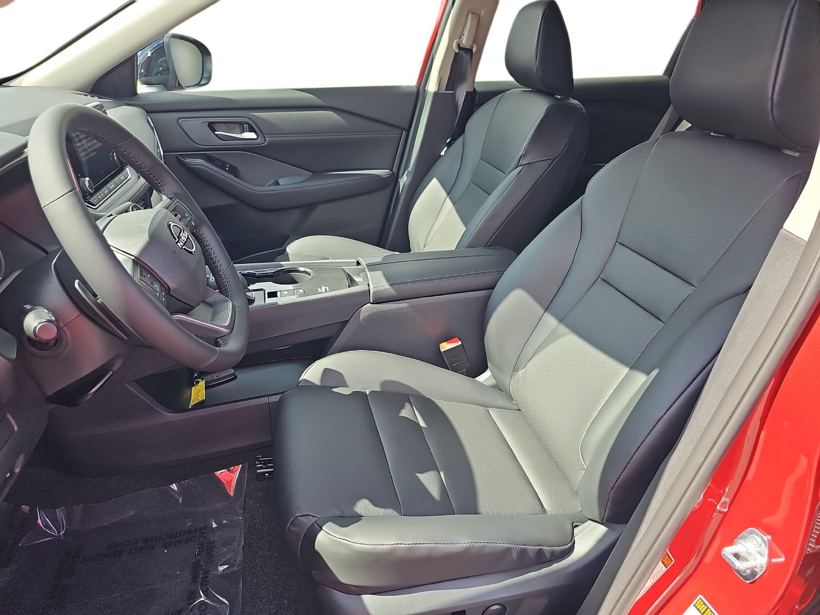New 2027 Nissan Rogue Dark Armor FWD image 15