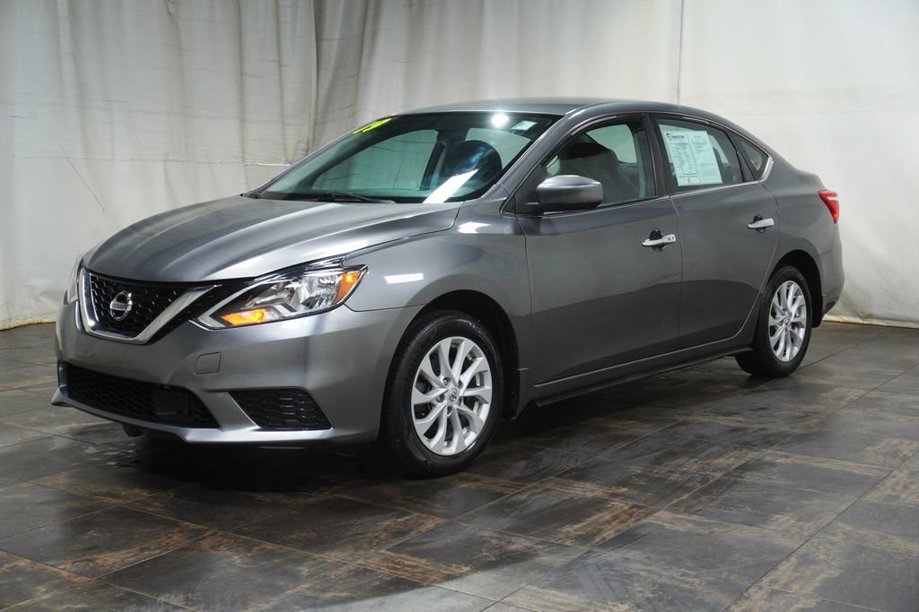 Used 2019 Nissan Sentra SV image 2
