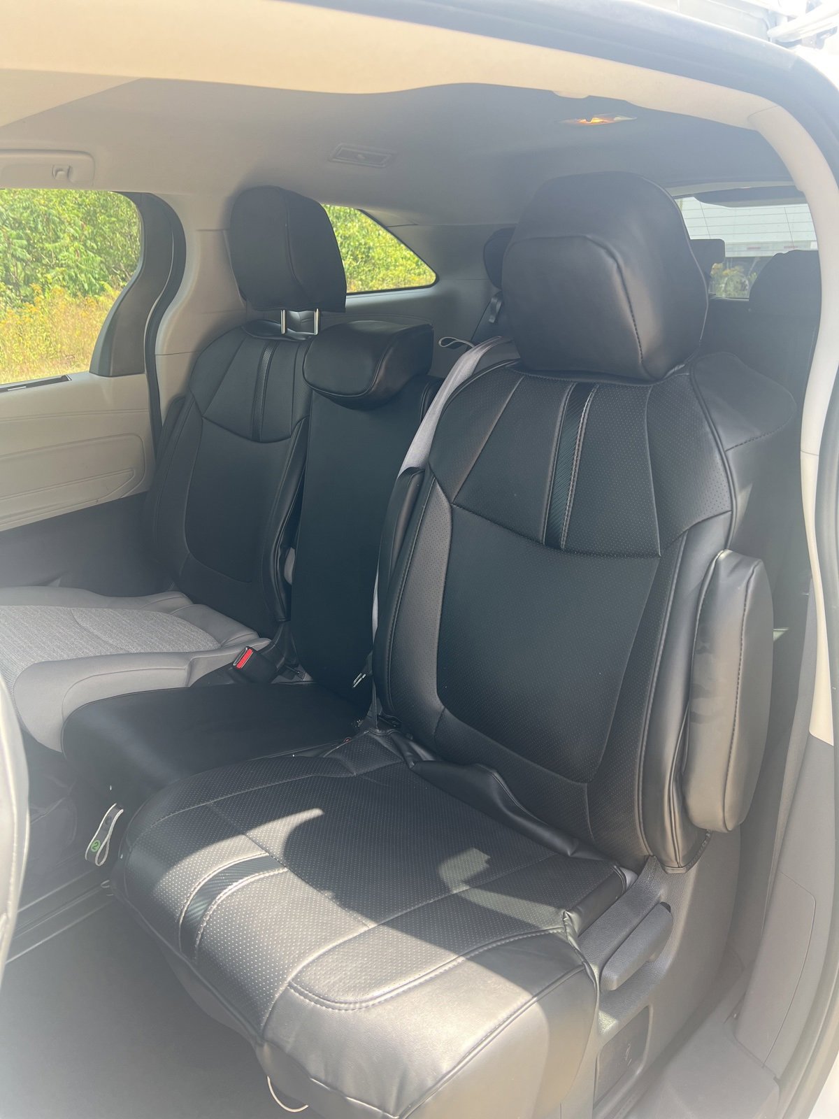 Used 2024 Toyota Sienna LE image 14