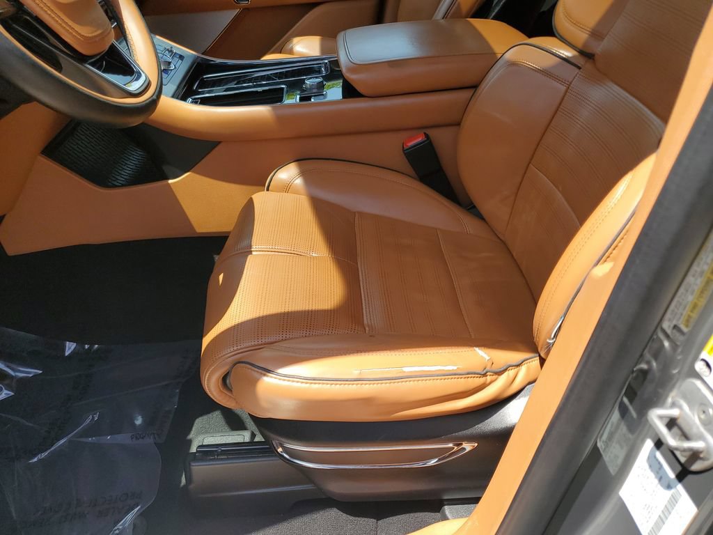 Used 2020 Lincoln Aviator Black Label AWD/4WD image 23