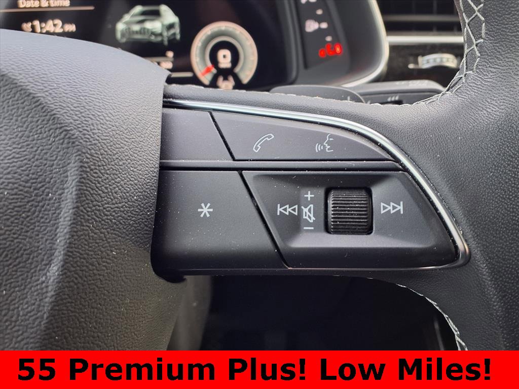 Used 2023 Audi Q8 Premium Plus w/ Premium Plus Package image 27