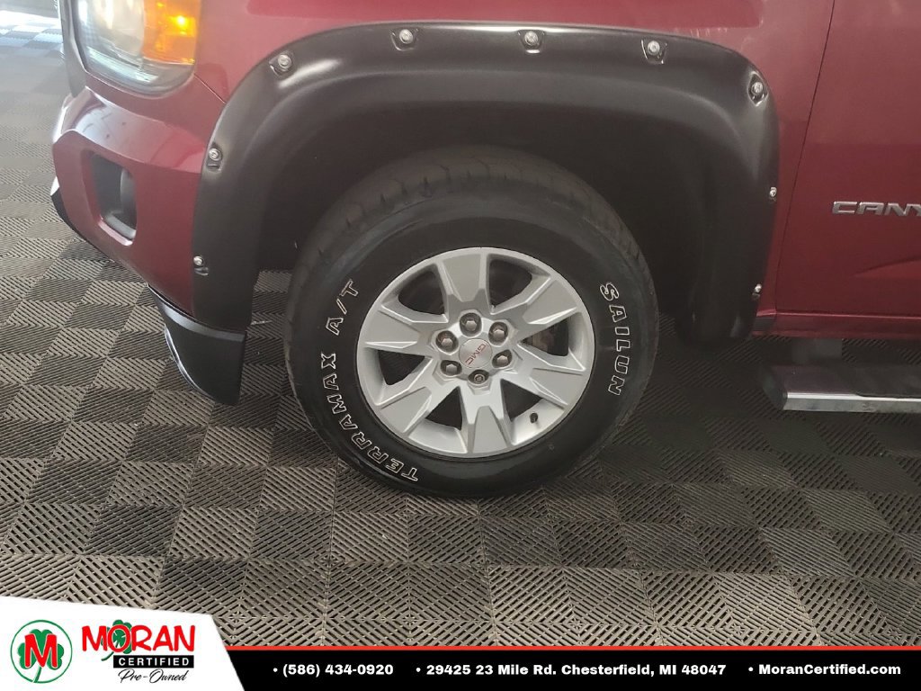 Used 2018 GMC Canyon SLE w/ SLE Convenience Package AWD/4WD image 2