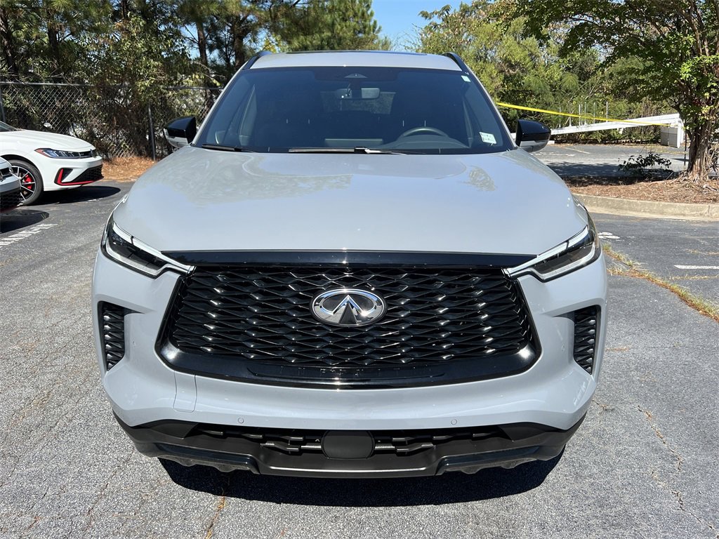 Used 2025 INFINITI QX60 Luxe w/ Black Edition image 2