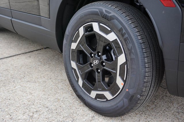 Certified 2026 Hyundai Santa Fe SE FWD image 10
