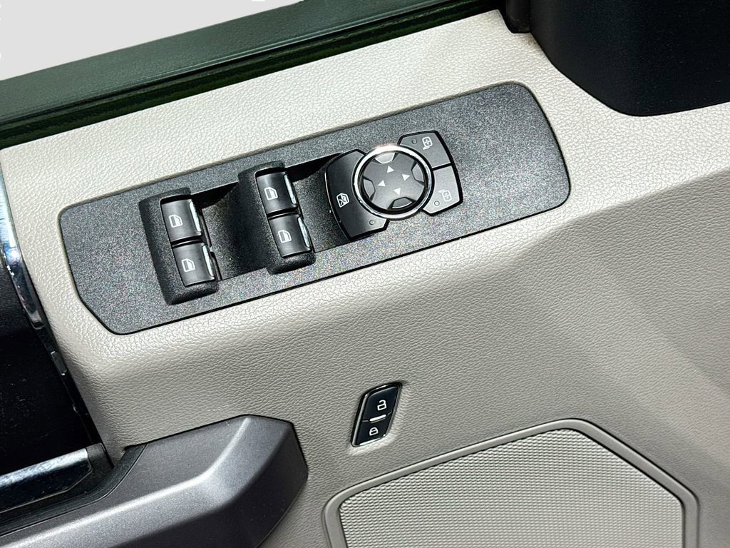 Used 2019 Ford F250 XLT w/ XLT Value Package image 23