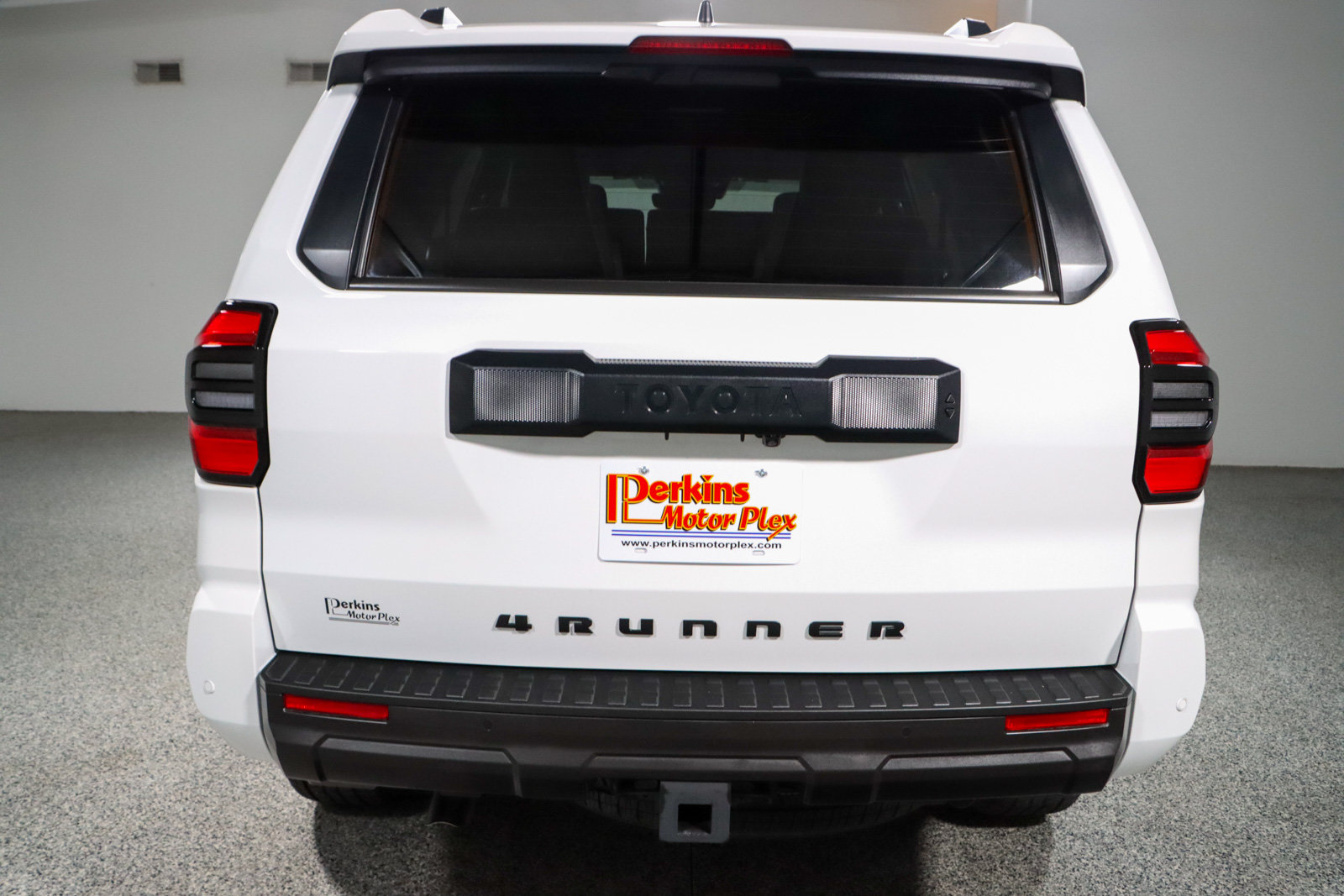 Used 2025 Toyota 4Runner TRD Off-Road Premium AWD/4WD image 8