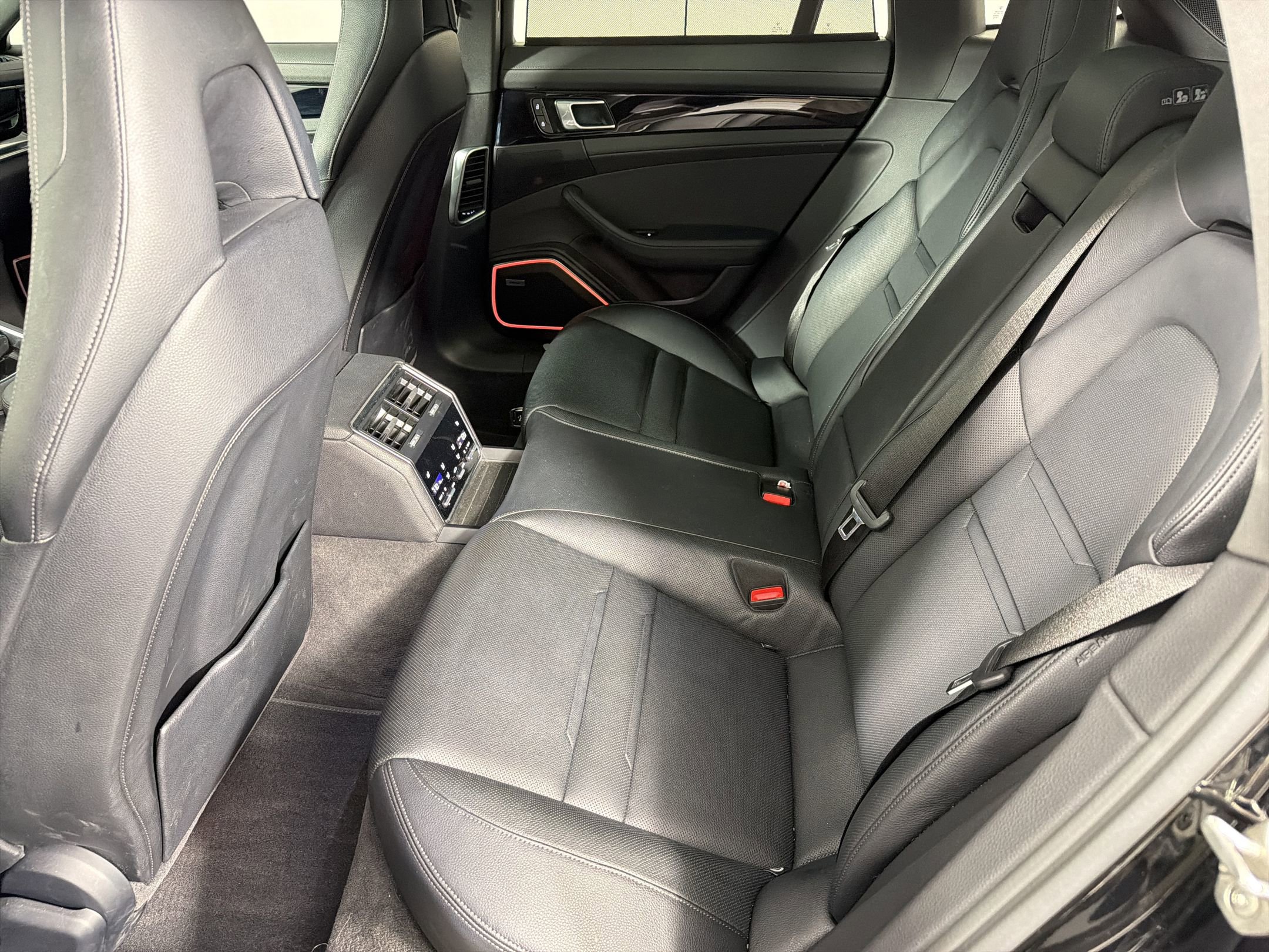 Certified 2023 Porsche Panamera 4 AWD/4WD image 14
