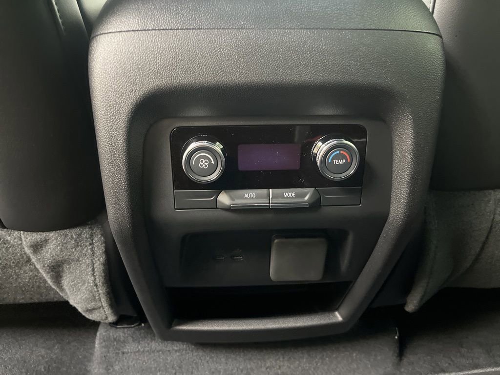 New 2026 Buick Enclave Preferred w/ Power Package FWD image 24