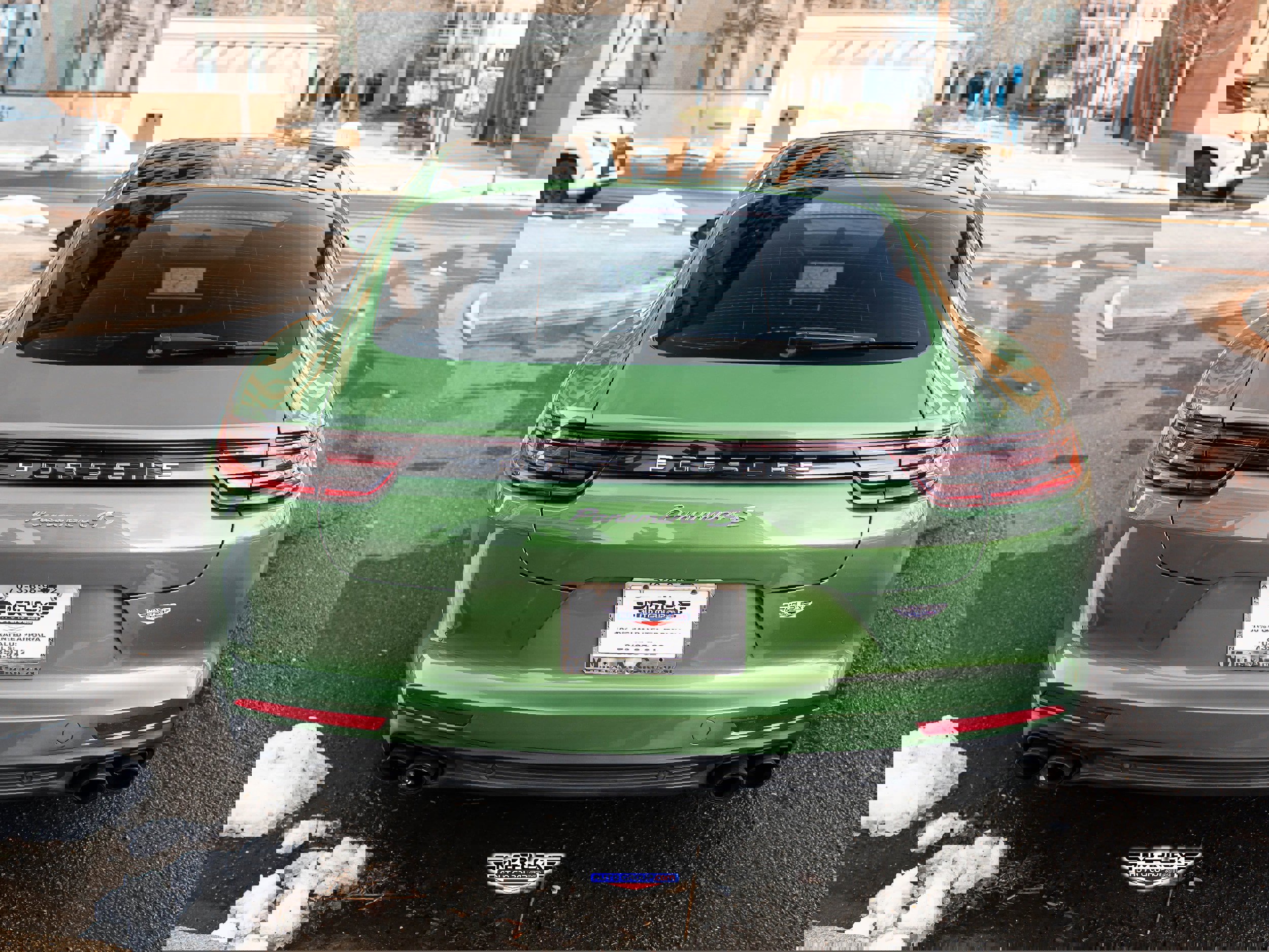 Used 2018 Porsche Panamera 4S image 6