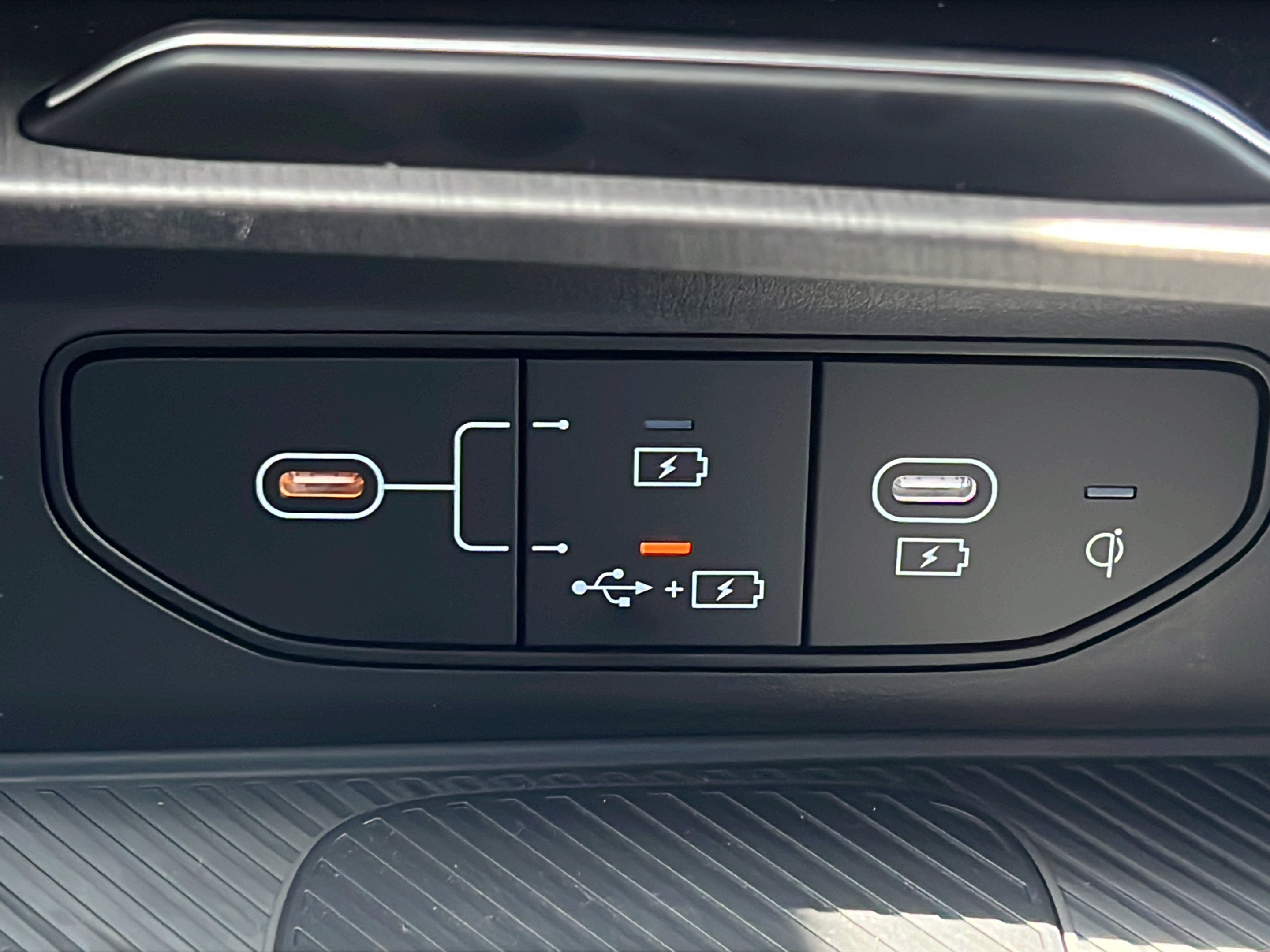 Certified 2026 Kia Sportage X-Line AWD/4WD image 20
