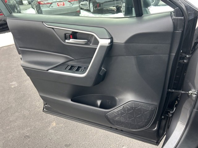Used 2024 Toyota RAV4 XLE image 29