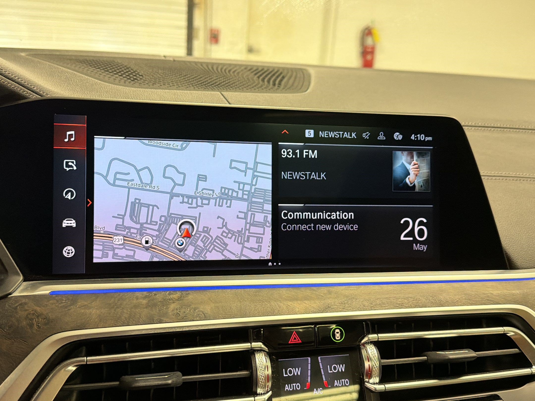 Certified 2022 BMW X5 sDrive40i w/ Premium Package RWD image 22