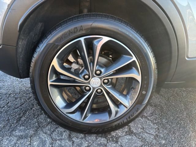 Used 2022 Buick Encore GX Select FWD image 30