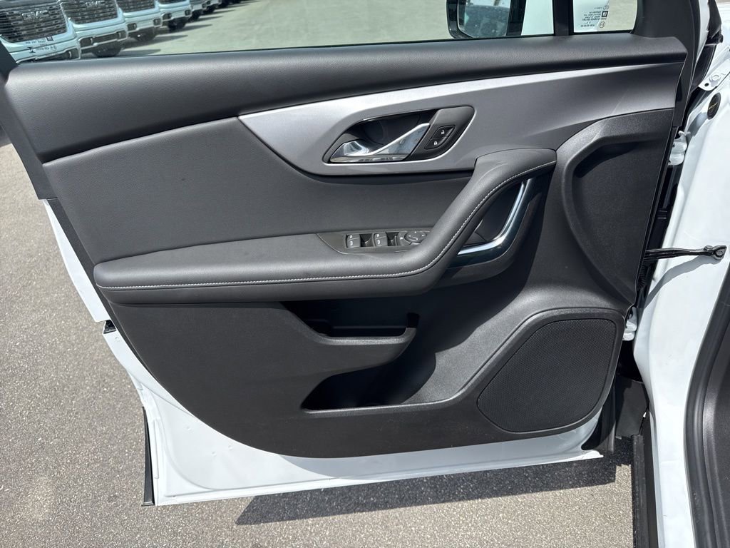 New 2026 Chevrolet Blazer LT FWD image 26