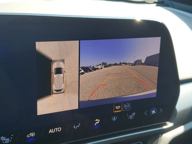 Used 2025 Chevrolet Equinox EV RS FWD image 15