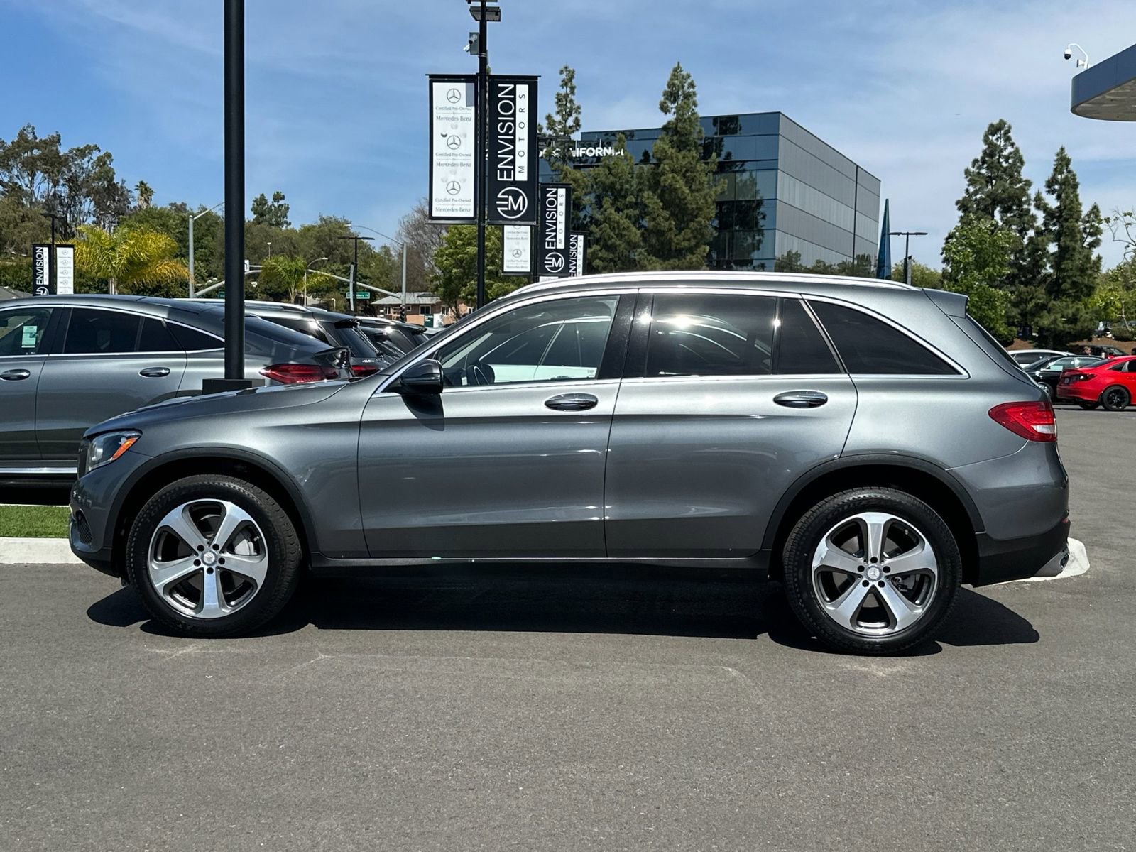 Used 2016 Mercedes-Benz GLC 300 image 6