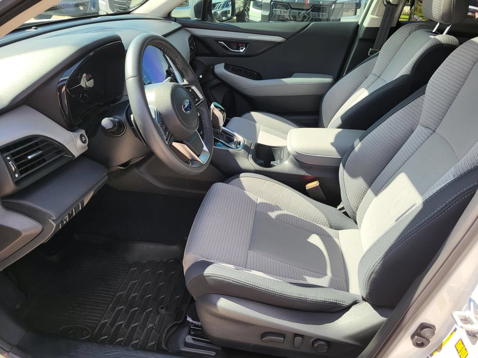 Used 2025 Subaru Outback Premium AWD/4WD image 20