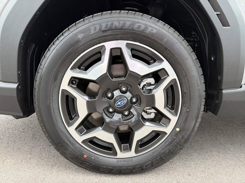 New 2026 Subaru Outback Touring image 3