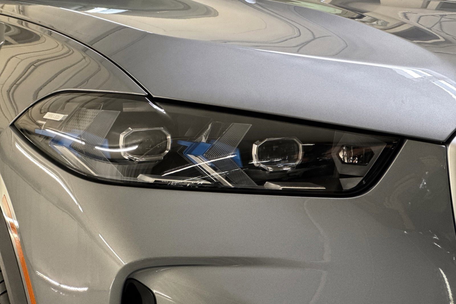 Used 2026 BMW X5 sDrive40i w/ Climate Comfort Package image 11