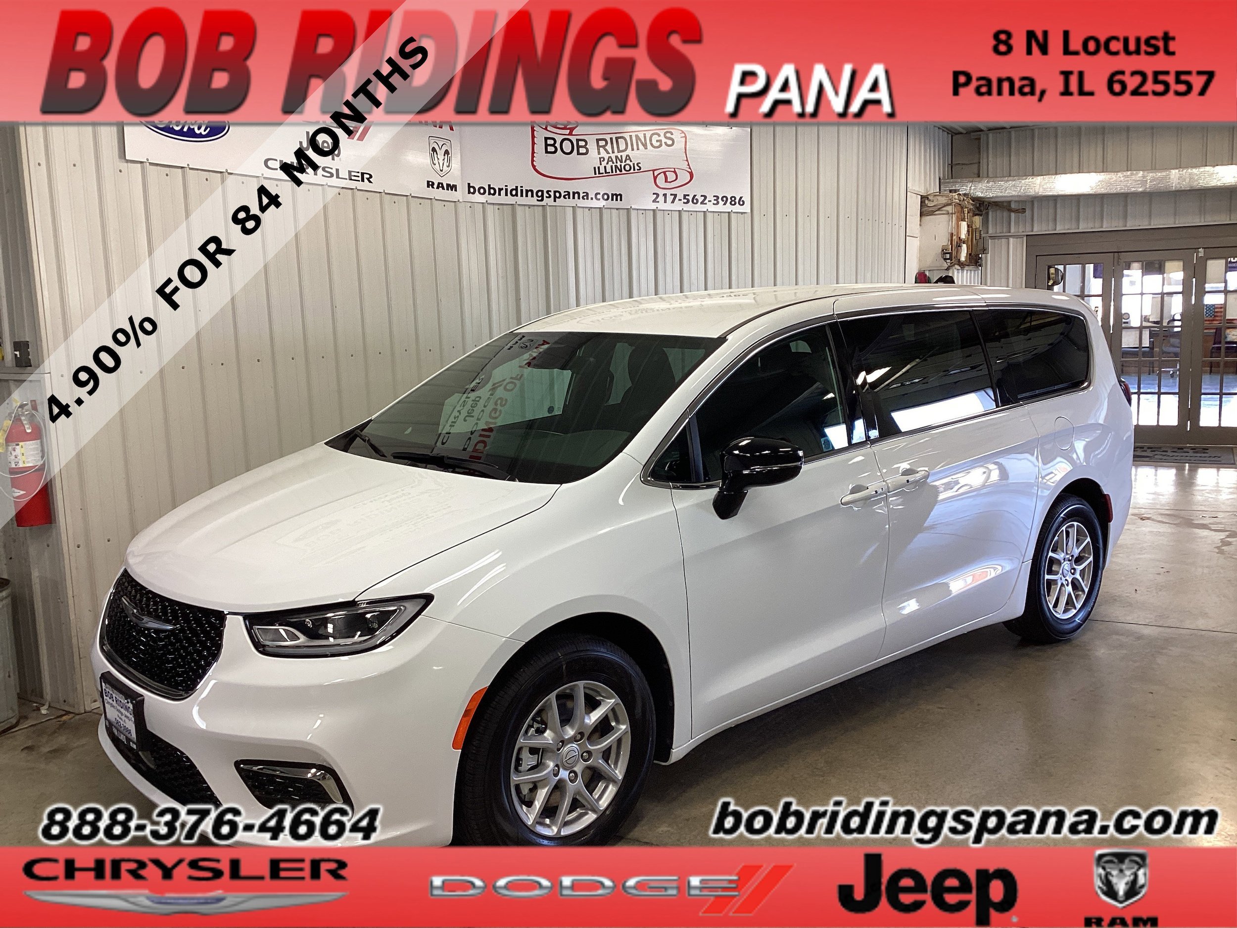 New 2026 Chrysler Pacifica Select