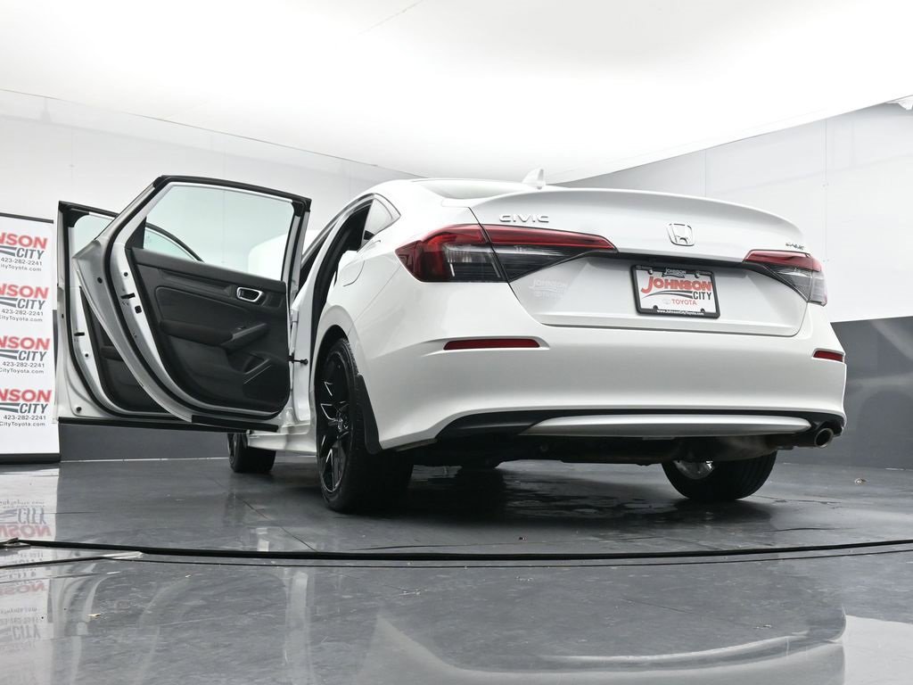 Used 2025 Honda Civic Sport image 44