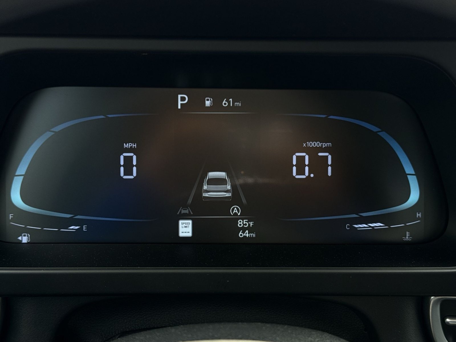 New 2026 Hyundai Elantra SE FWD image 17