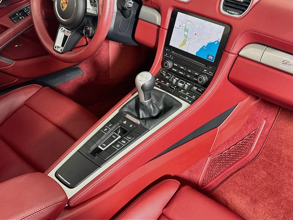 Certified 2022 Porsche 718 Boxster RWD image 19