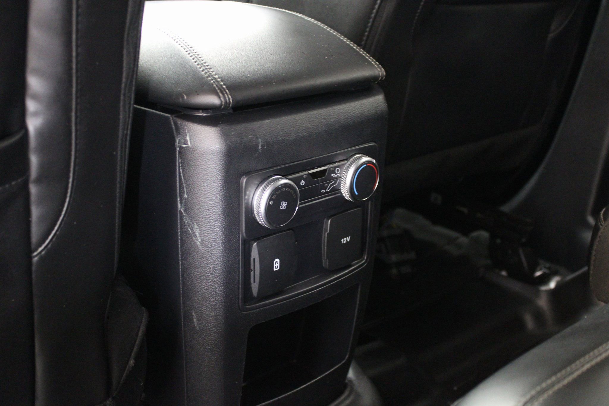 Used 2021 Ford Explorer XLT w/ Equipment Group 202A image 20