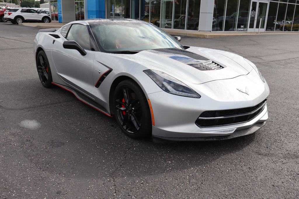 Used 2016 Chevrolet Corvette Stingray Coupe w/ 3LT Preferred Equipment Group RWD image 2