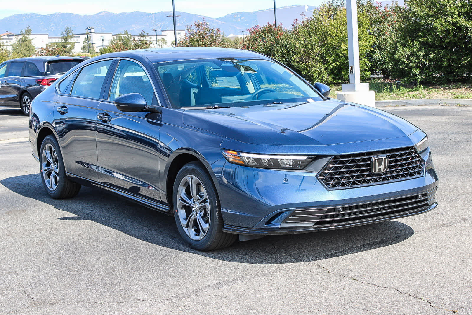 New 2026 Honda Accord EX-L image 3