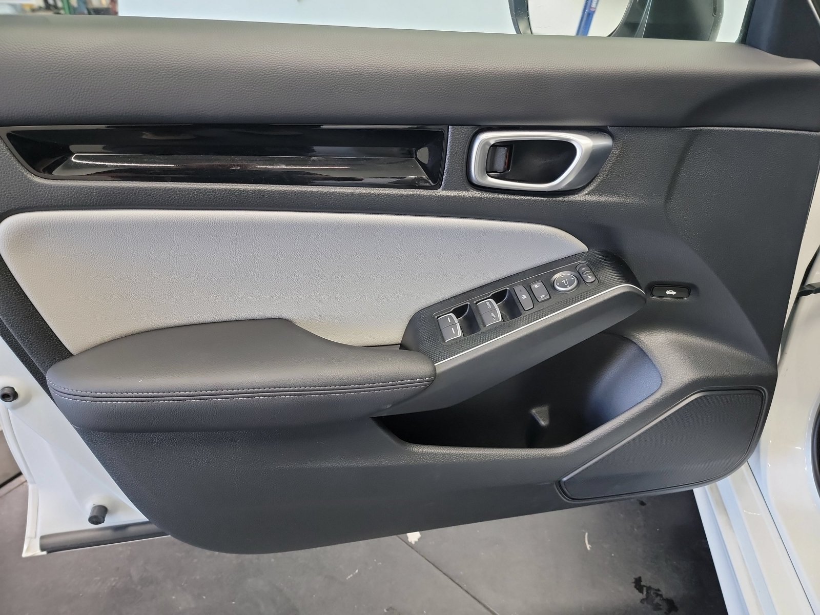 Certified 2026 Honda Civic Sport Touring image 13