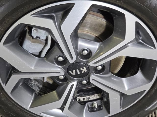 Used 2020 Kia Forte LXS image 11