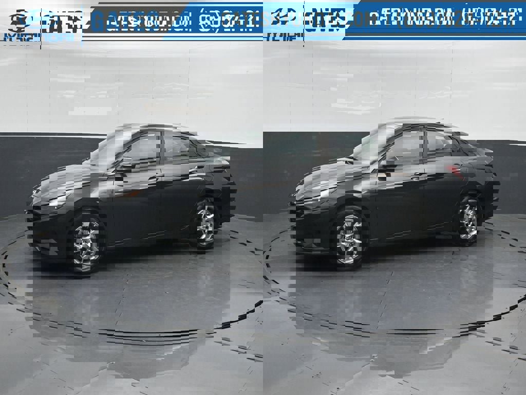 Certified 2021 Hyundai Elantra SE image 7