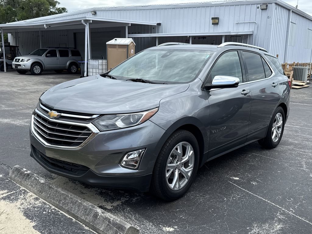 Used 2018 Chevrolet Equinox Premier FWD image 3