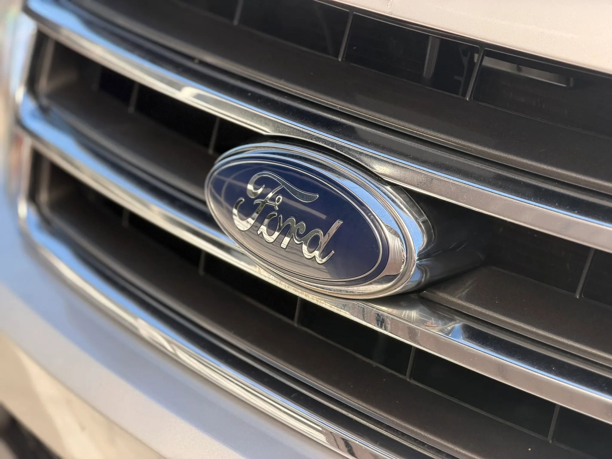 Used 2017 Ford Expedition EL XLT AWD/4WD image 9