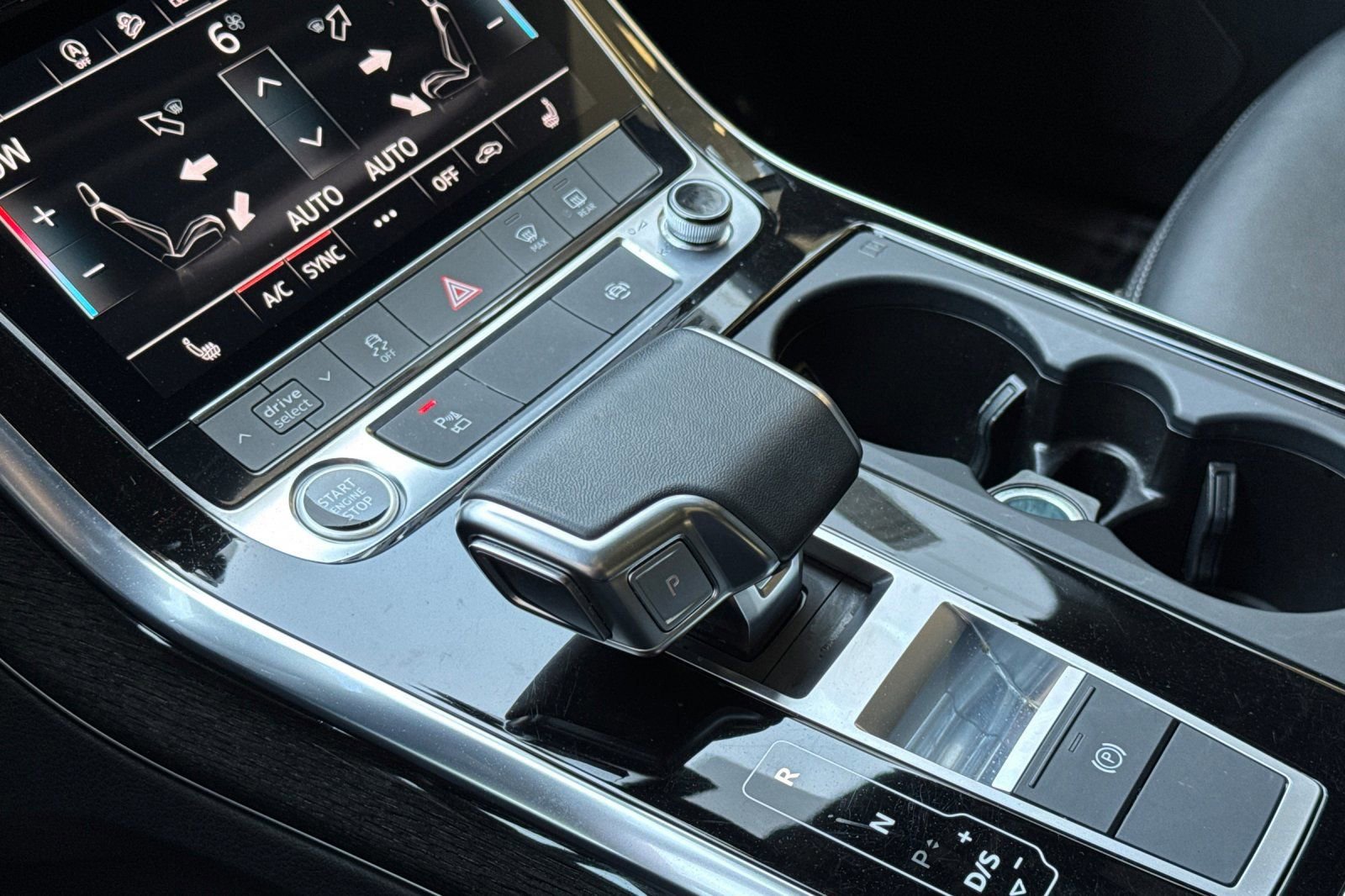 Used 2025 Audi Q7 3.0T Premium w/ Convenience Package image 20