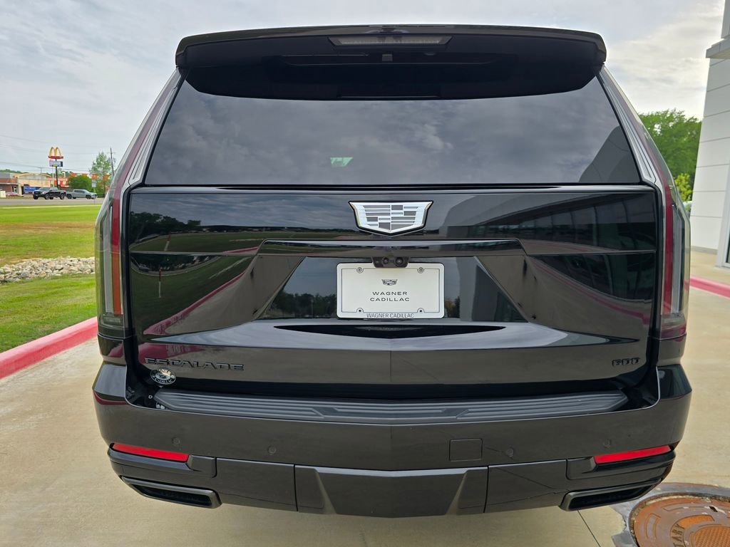 Used 2025 Cadillac Escalade ESV Sport w/ LPO, ONYX Package AWD/4WD image 4