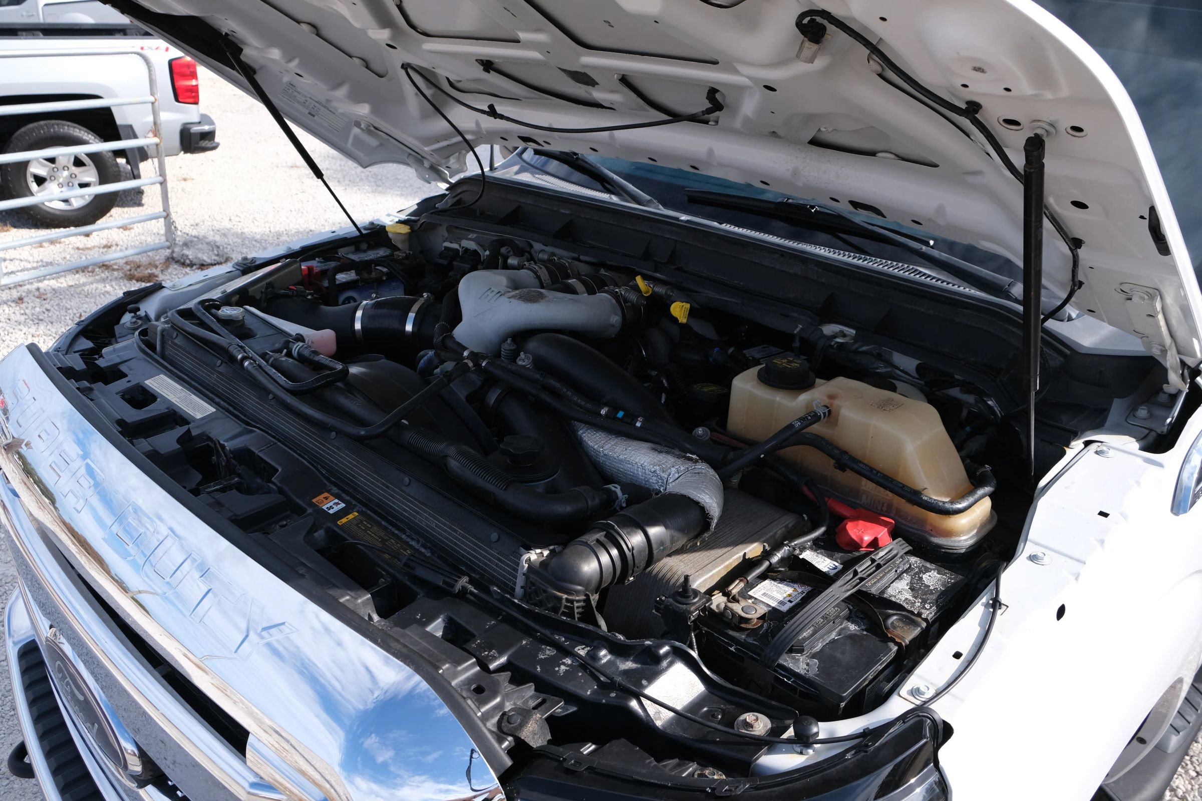 Used 2015 Ford F350 Lariat w/ Lariat Interior Package image 69