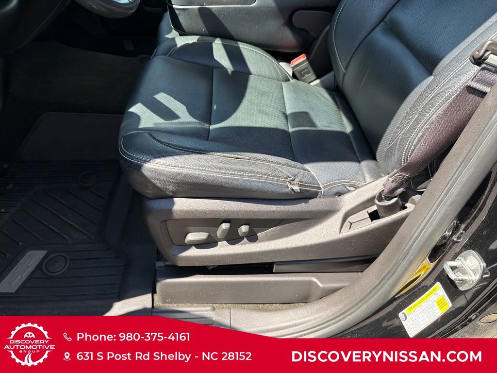 Used 2017 Chevrolet Silverado 1500 LT w/ All Star Edition RWD image 12