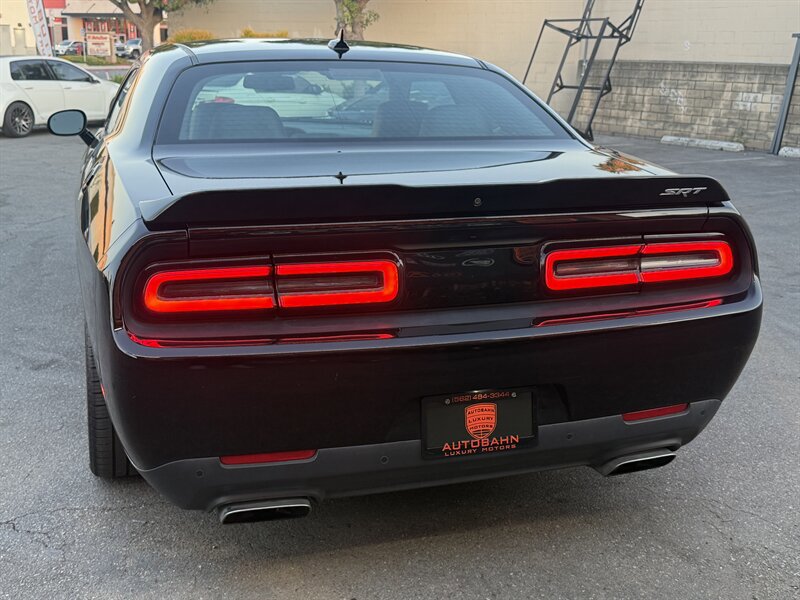 Used 2016 Dodge Challenger SRT RWD image 12
