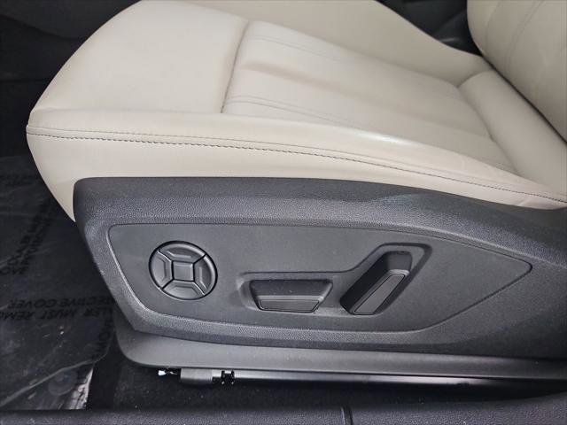 Certified 2025 Audi A3 2.0T Premium Plus w/ Premium Plus Package AWD/4WD image 16