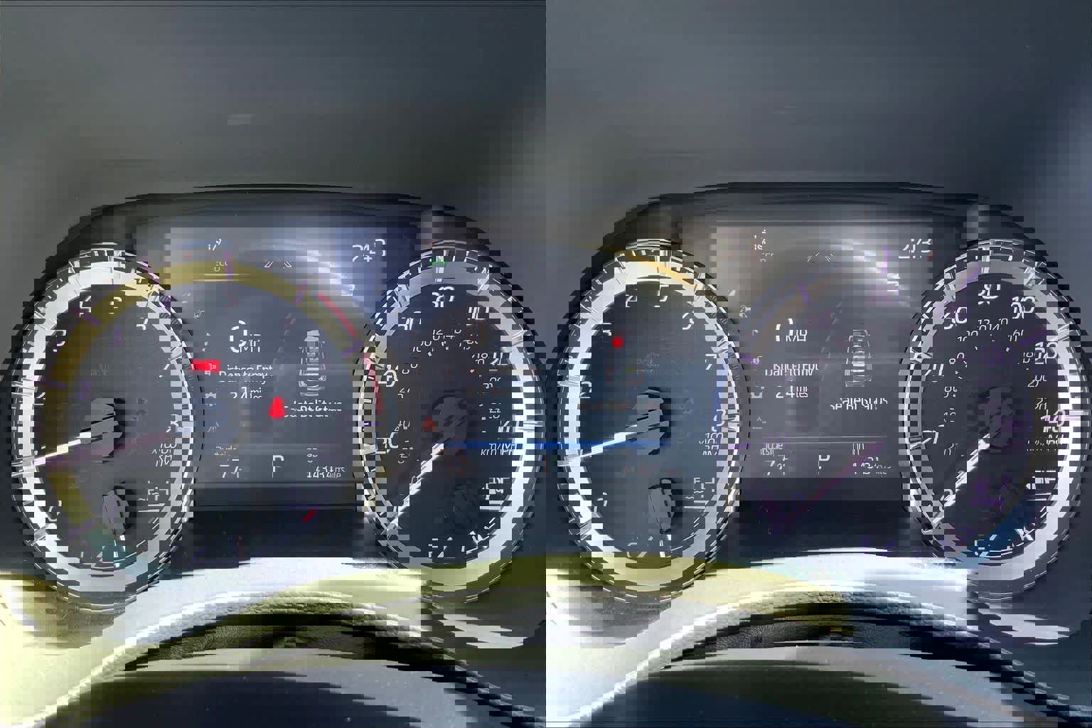 Used 2023 Toyota Highlander XLE image 25