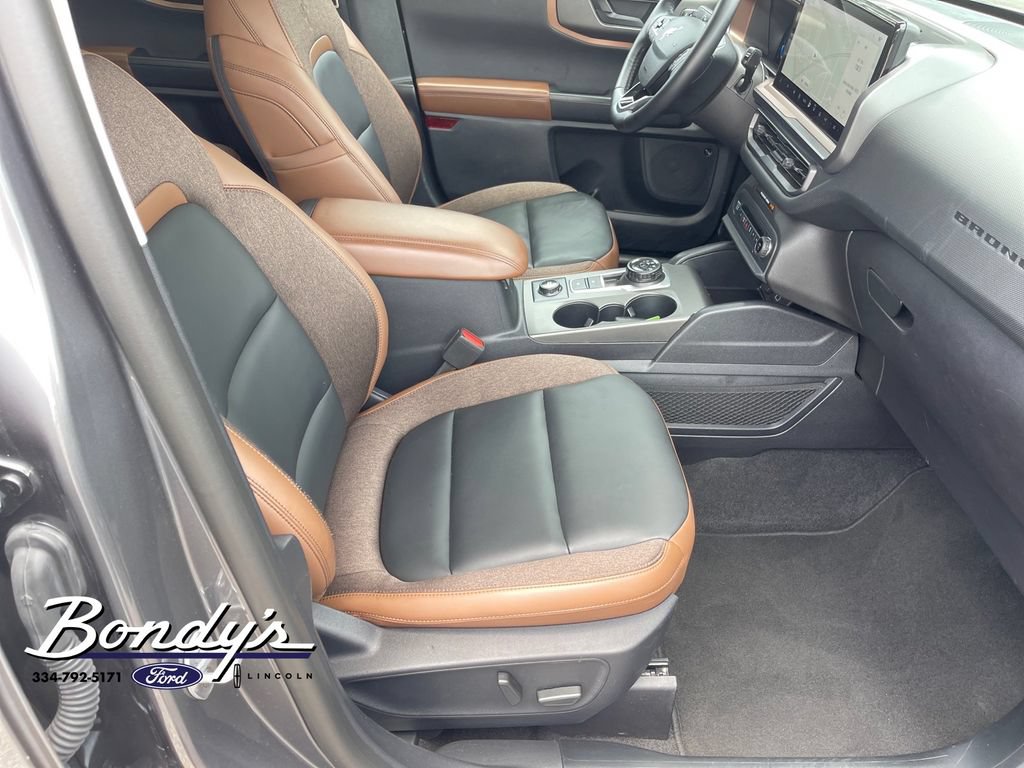 Used 2025 Ford Bronco Sport Outer Banks w/ Outer Banks Tech Package+ AWD/4WD image 18