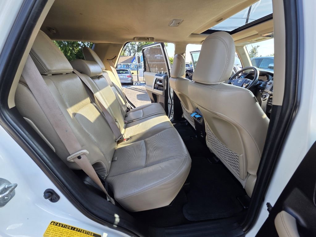 Used 2014 Toyota 4Runner Limited image 17