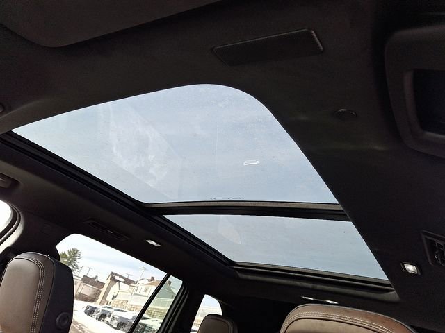 New 2026 GMC Acadia Denali Ultimate w/ LPO, Floor Liner Package image 16