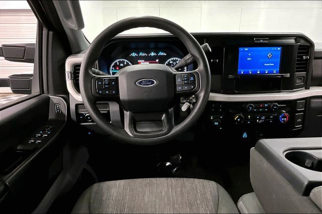 Used 2025 Ford F250 XLT AWD/4WD image 6