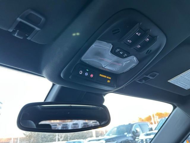 Used 2024 Chevrolet TrailBlazer RS w/ Convenience Package image 24