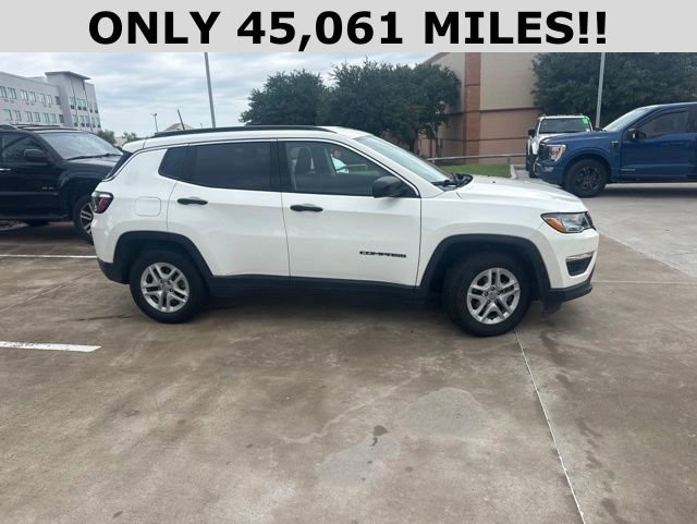 Used 2021 Jeep Compass Sport FWD image 2