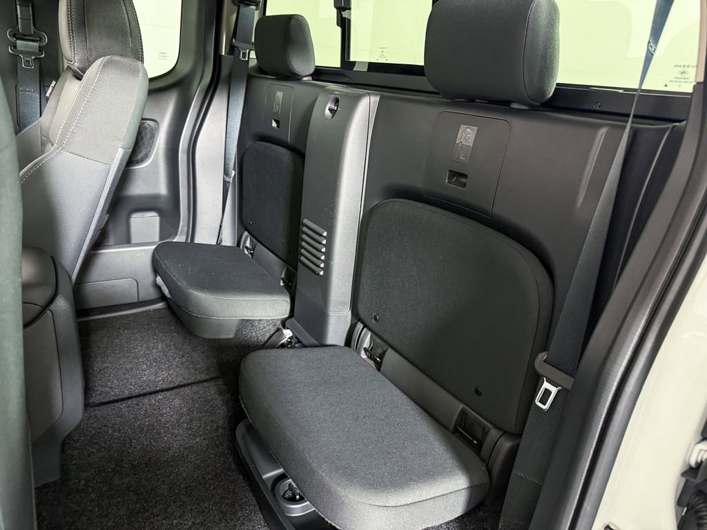 Certified 2024 Nissan Frontier SV w/ SV Convenience Package image 36