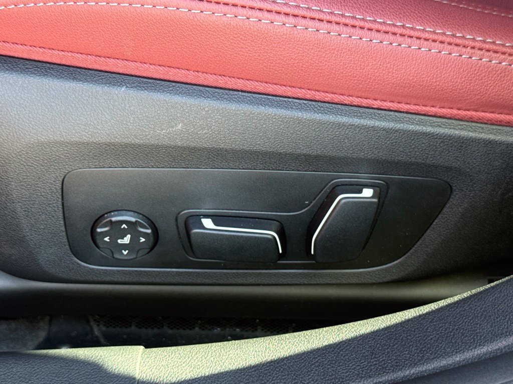 Used 2026 BMW 430i w/ Premium Package RWD image 19